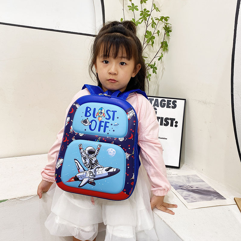 New kindergarten schoolbag, large-capacity cartoon 3D Elsa backpack for primary school students, Korean version for export wholesale Specification drawing