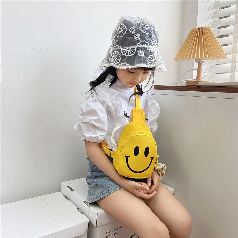 Cute children's waist bag, Korean-style smiling face, trendy and fashionable chest bag, crossbody bag, trendy cartoon coin purse for boys and girls Specification drawing