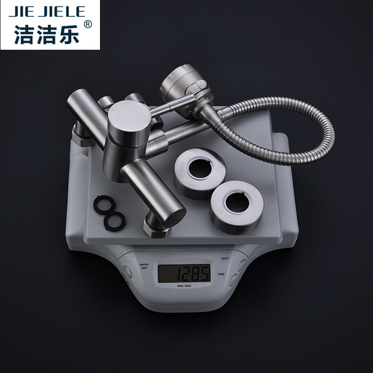 Southeast Asian 304 stainless steel wall-mounted shower, hot and cold water faucet, sprinkler faucet, mixing valve, exposed balcony Application Scenario