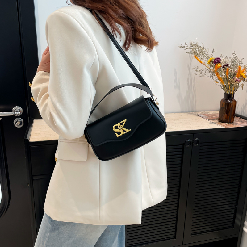 New 2024 autumn/winter fashion chain single-shoulder high-end quality crossbody hand-carry bag with large capacity for commuting Specification drawing