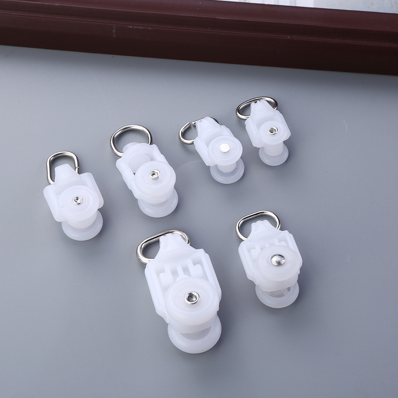 Old-fashioned classical Roman rod straight rail smooth pulley household top-mounted curtain rod ball roller Specification drawing