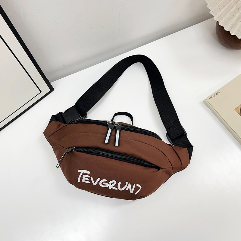 Crossbody bag, trendy sporty small backpack, casual female student, Japanese-style single-shoulder bag, versatile letter saddle bag full figure