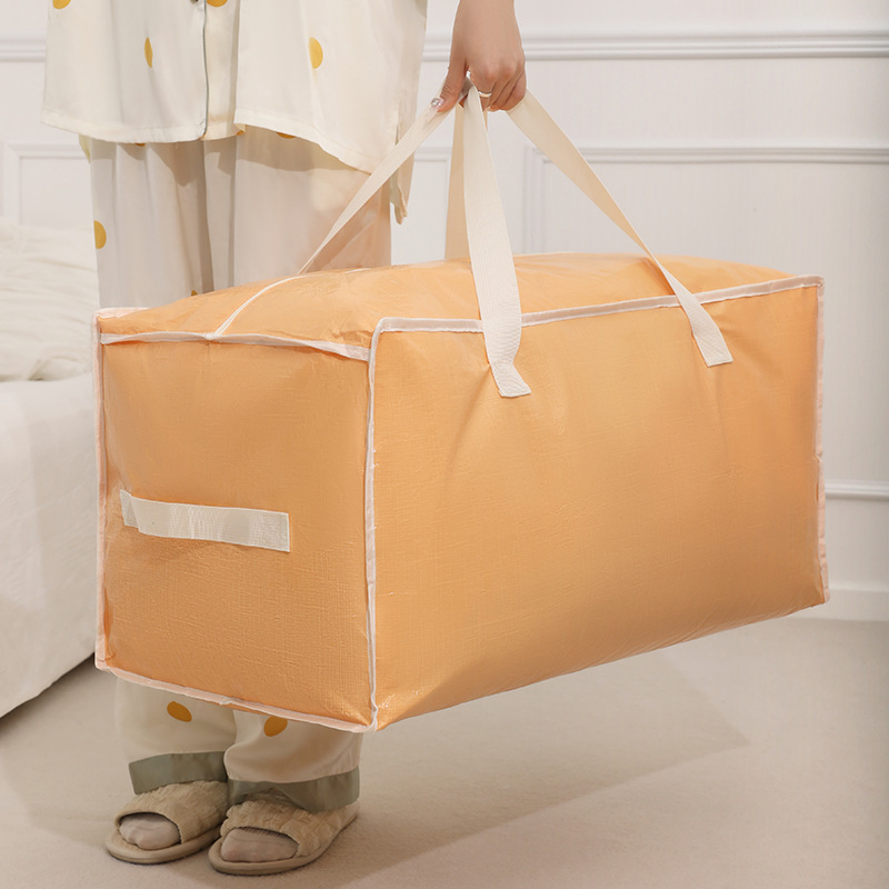 New moisture-proof pe storage bags, woven checkered storage bags, seasonal clothing sorting bags, waterproof and moisture-proof cotton quilt bags Application Scenario