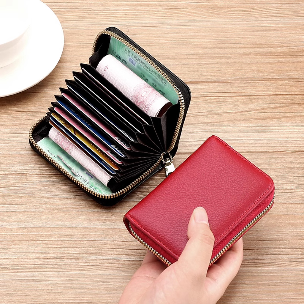 Anti-demagnetization card case, men's and women's zipper, multi-slot bank ID card holder, large-capacity driver's license card case, wallet card Application Scenario