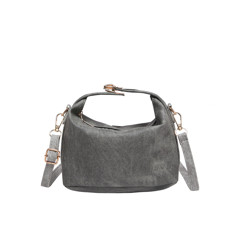 This year, the 2024 new style of Korean style versatile Instagram handbags, niche single-shoulder crossbody bags, and stylish small square bags are all popular Item Picture