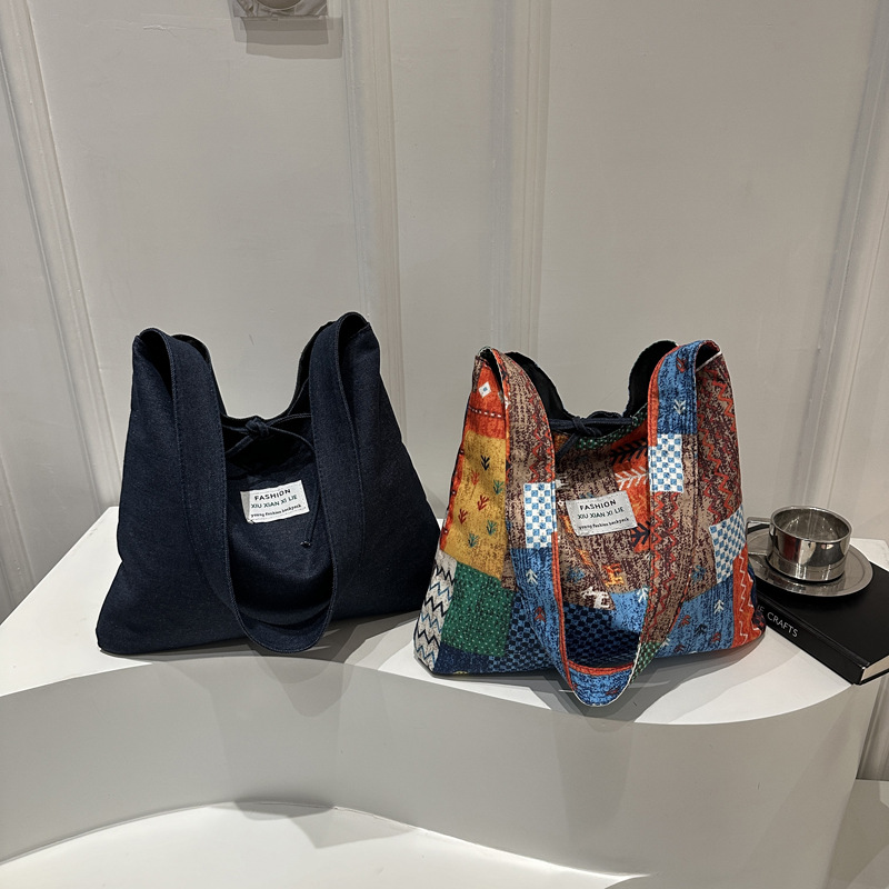 New Spring/Summer 2025 dual-purpose denim bag, ethnic style patchwork bag, Bohemian single-shoulder crossbody bag, double-sided Application Scenario