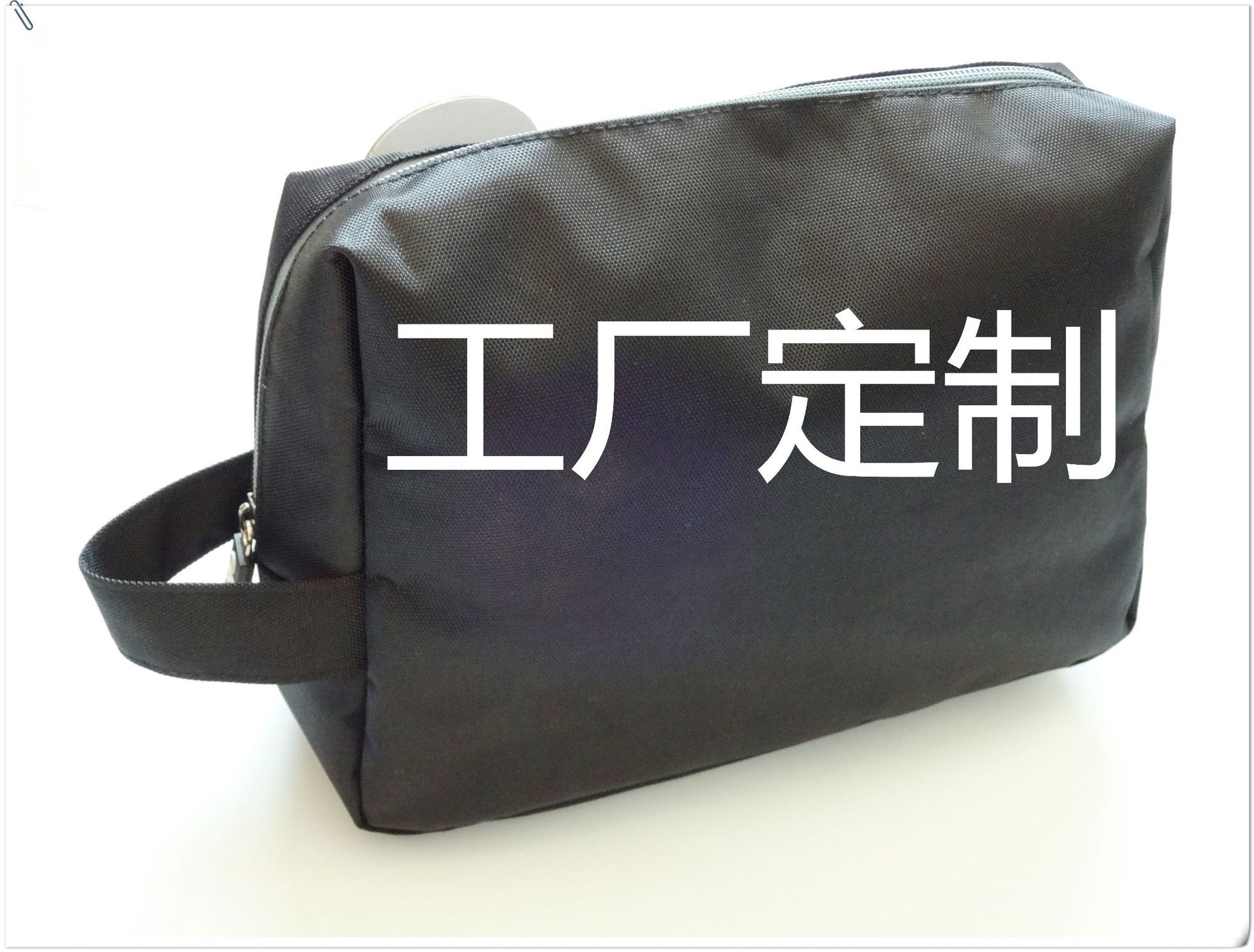 Cartoon large-capacity stationery pen case, student creative stationery storage bag, pencil case, stationery box Application Scenario