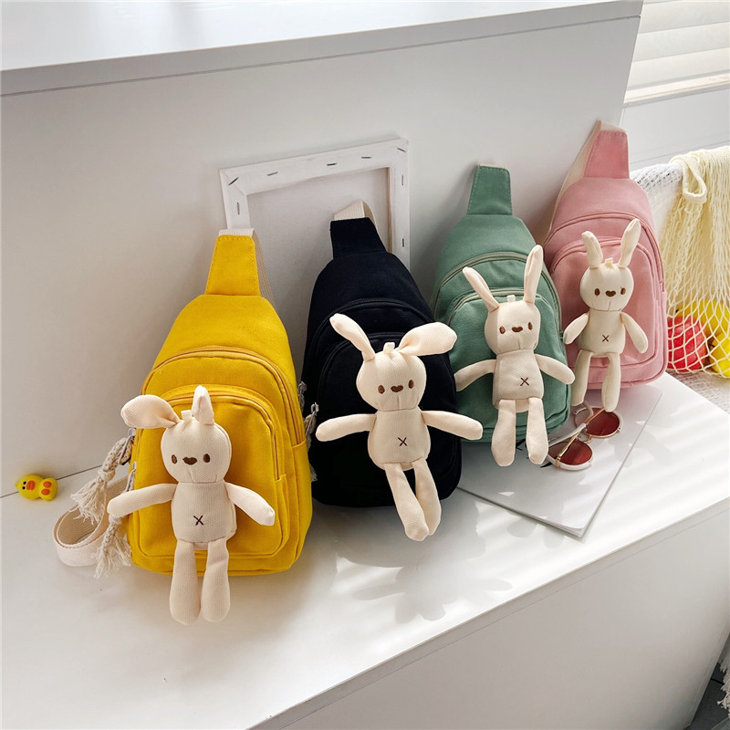 Fashionable Korean-style ins children's crossbody bag, canvas small bag, new baby single-shoulder bag, little rabbit chest bag, single-shoulder bag full figure