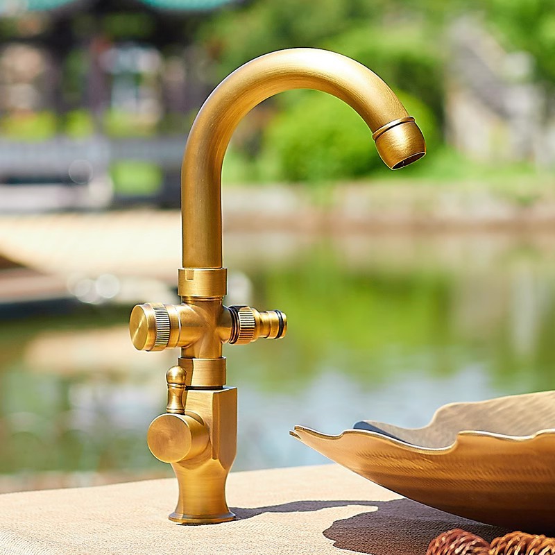 Copper single-cooling outdoor courtyard faucet anti-freezing washbasin Marble stone basin outdoor balcony anti-freezing crack faucet Application Scenario