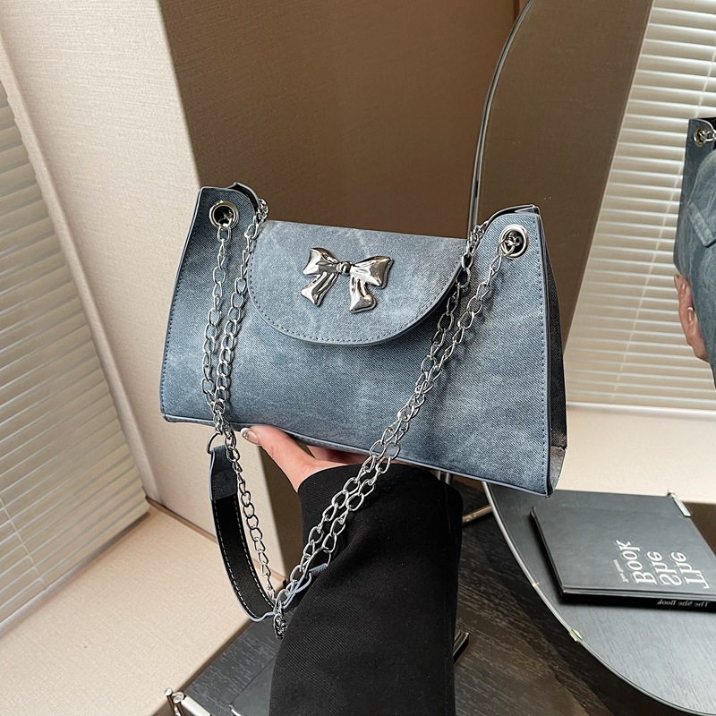 Korean-style gentle and fashionable sequined bow chain single-shoulder bag, new winter 2024, stylish and high-quality women's crossbody bag full figure