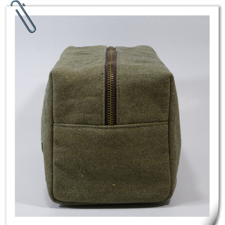Customized 16-amp canvas toiletry bag, solid color, simple storage, PU with canvas bag, large-capacity portable travel makeup bag Item Picture