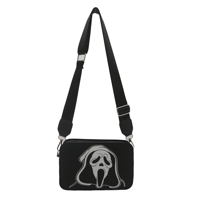 Casual commuting crossbody bag 2024 Autumn new style bag, women's unique and stylish single-shoulder bag, fashionable and simple small square bag Item Picture
