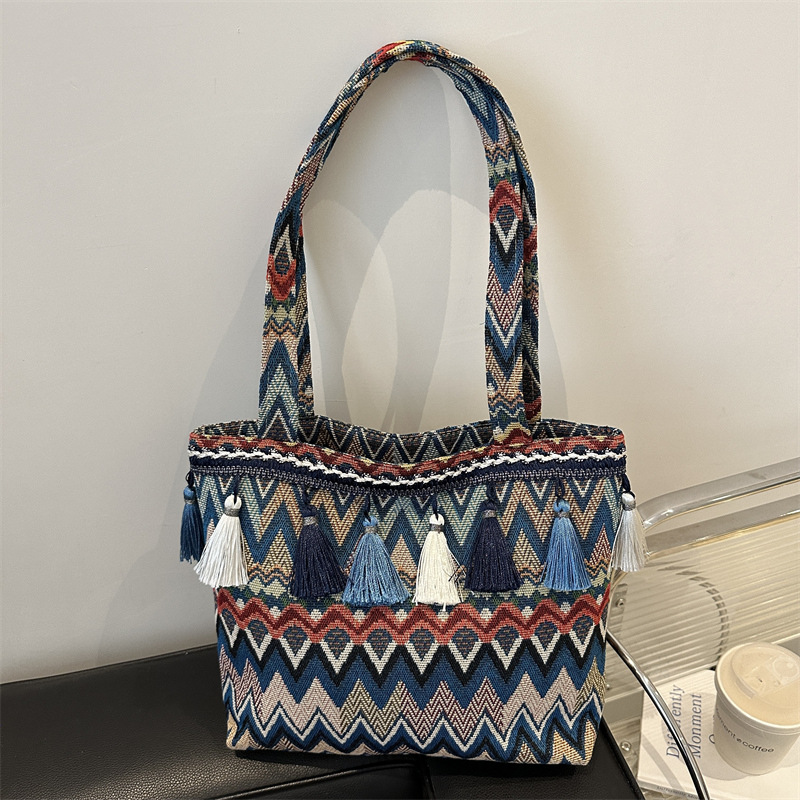 Ethnic style Suzhou Large capacity Tote Bag 2024 New style trendy, individual and fashionable woven casual single-shoulder handbag full figure