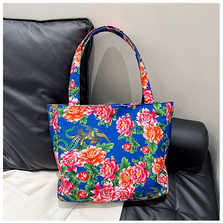 A fashionable and trendy large-capacity Northeast large flower tote bag, a new single-shoulder bag and hand-held women's bag for early spring 2024 Specification drawing