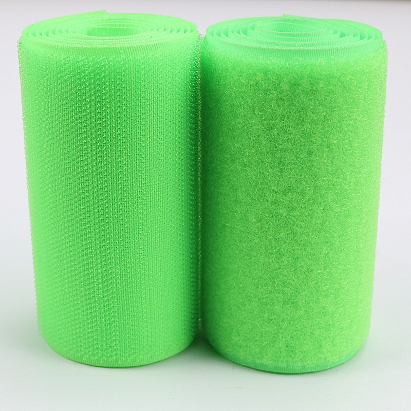 10cm wide Velcro color double-sided adhesive, nylon burr, clothes, mother-and-child buttons, sofa stickers, anti-drop adhesive Application Scenario