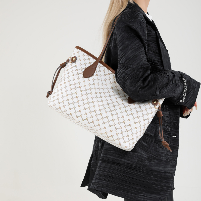 Cross-border bags, high-end retro large-capacity printed bags, new fashionable commuting tote bags, shoulder bags, handbags Specification drawing