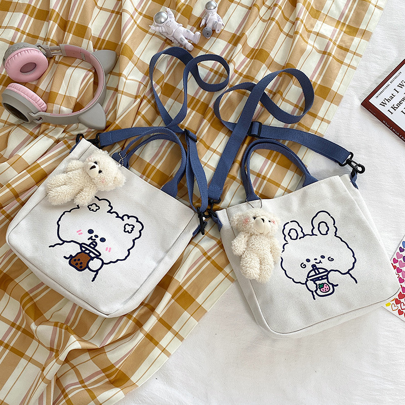 Korean ins tote bag, cartoon soft and cute bear canvas single-shoulder bag, Japanese Harajuku chic student crossbody bag for girls details Picture