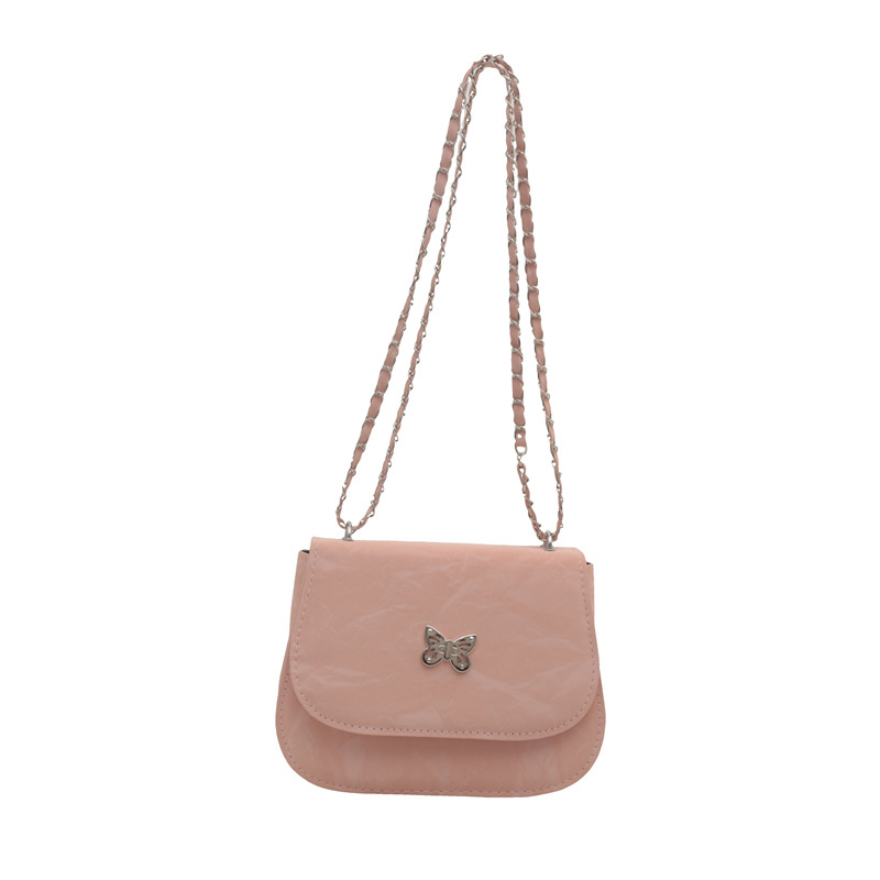 A niche design with a high-quality chain bag for women in the autumn of 2024. This small square bag is a commuter single-shoulder crossbody bag for girls Item Picture