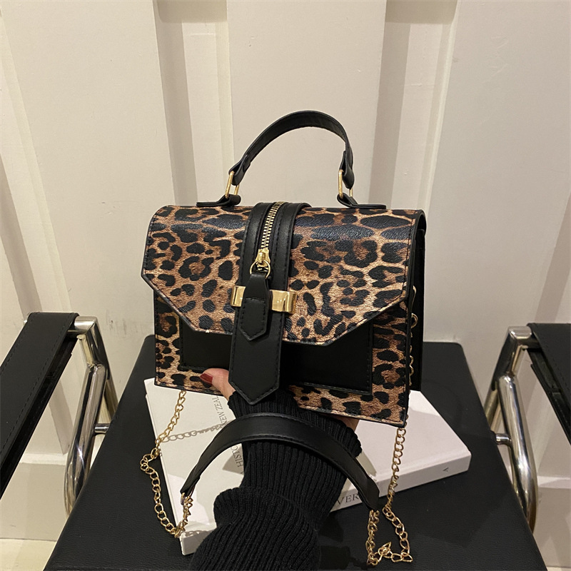 New women's 2024 trendy and versatile leopard print handbag, ins crossbody bag, single-shoulder bag full figure