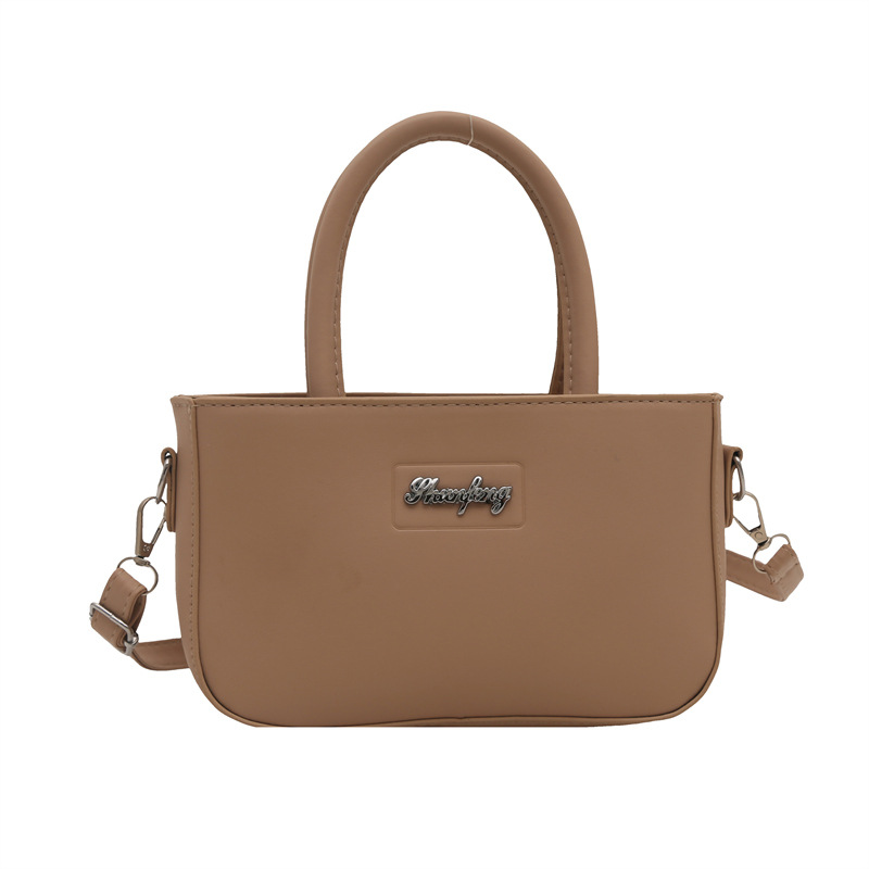 This year's popular handbags, women's retro crossbody bags, bucket bags, and the new winter 2024 fashionable and simple single-shoulder bags Item Picture