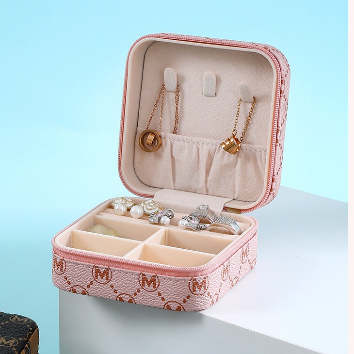 New portable PU jewelry storage box, travel jewelry, stud earrings, rings, necklaces, earrings, jewelry mini box details Picture