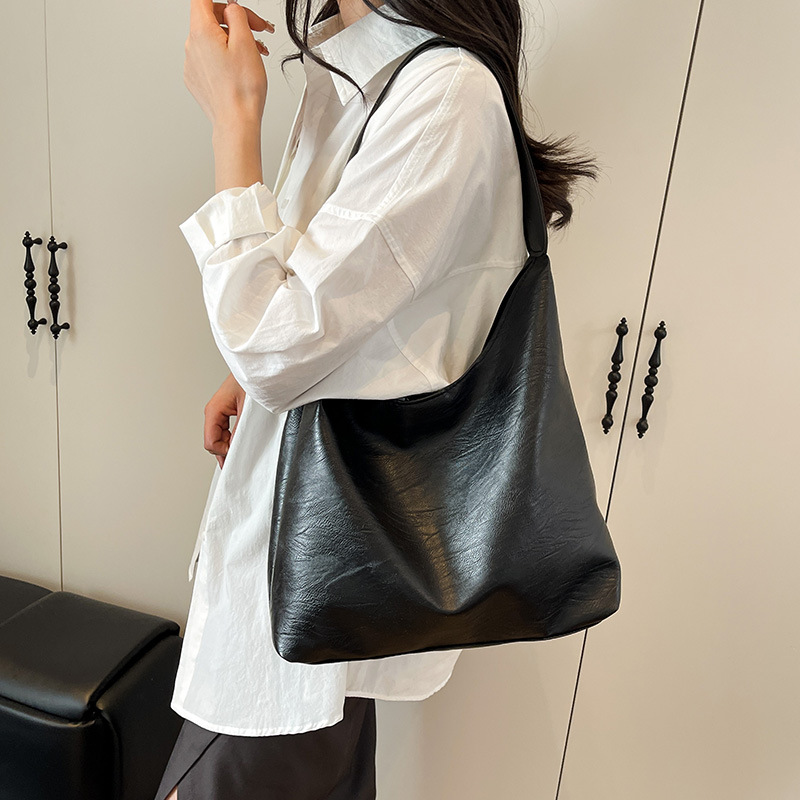 Cross-border single-shoulder bag, Korean version PU simple handbag, new large-capacity, texture, solid color commuter tote bag details Picture