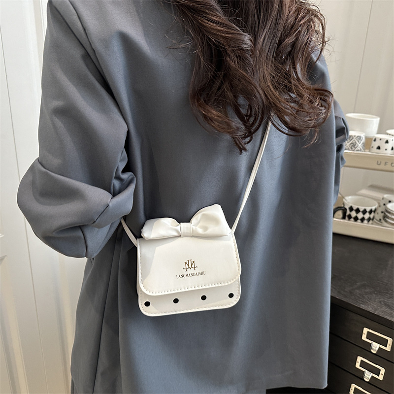 Cute girl's bow, stylish small bag, fashionable and high-end polka dot small square bag, niche single-shoulder crossbody bag for girls details Picture