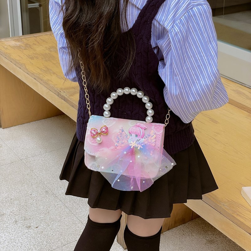 New children's bag, little girl bow pearl single-shoulder crossbody handbag, stylish princess mini coin purse Application Scenario