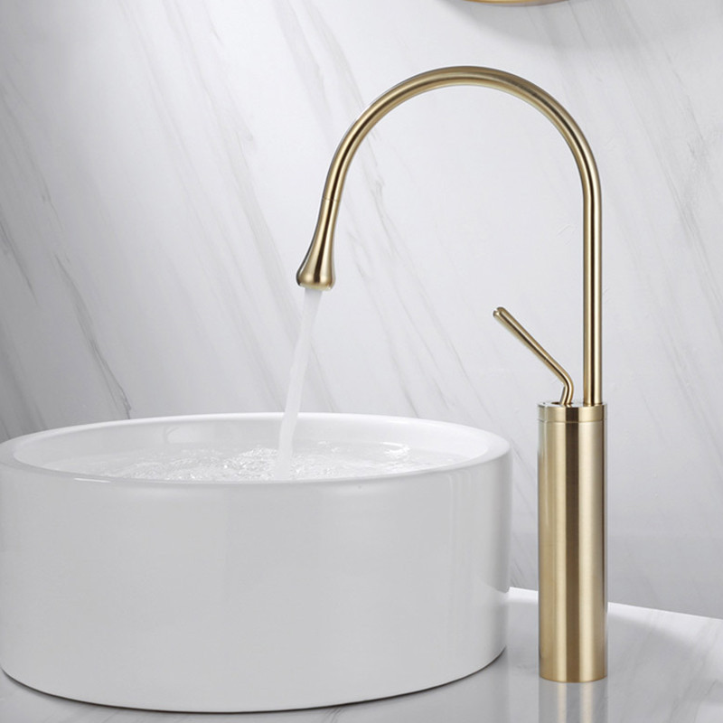 European-style water drop faucet, bathroom cabinet, rotating countertop basin faucet, bathroom balcony, cold and hot basin water dragon Application Scenario