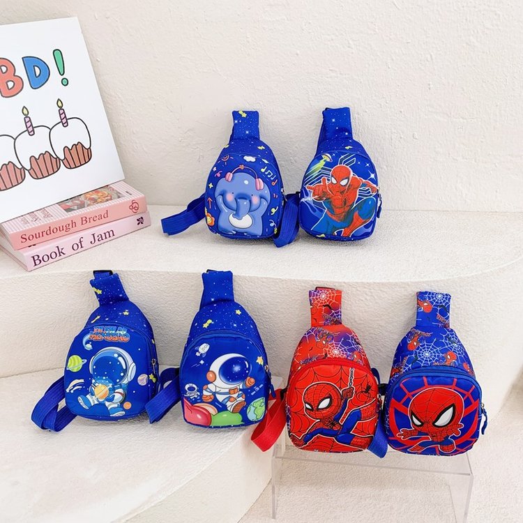 New cartoon and cute crossbody bag for children, trendy and versatile chest bag, single-shoulder bag for kindergarten boys, and coin purse full figure