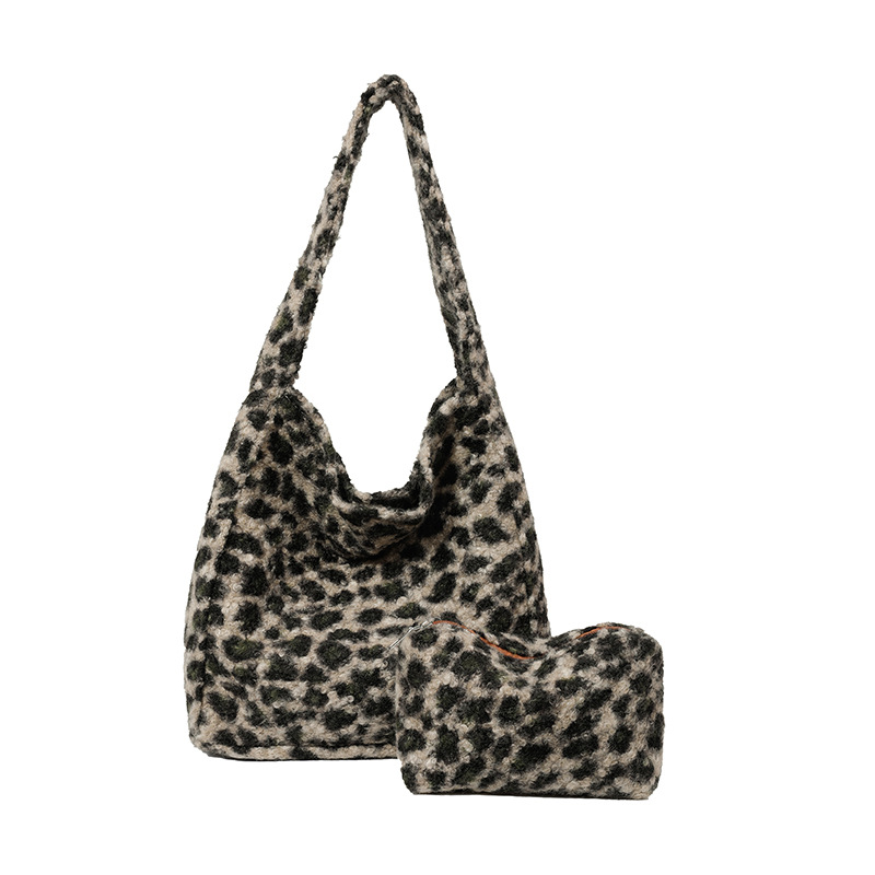 New autumn and winter textured velvet bag, large-capacity underarm single-shoulder bag, ins style mother and child bag, leopard print autumn and winter tote bag Item Picture