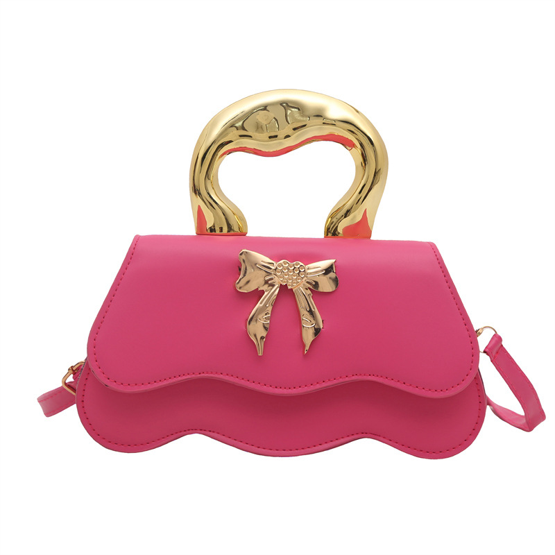 Bow-shaped hand-held small square bag for women 2024 new autumn and winter, a high-end and stylish chain single-shoulder crossbody bag Item Picture