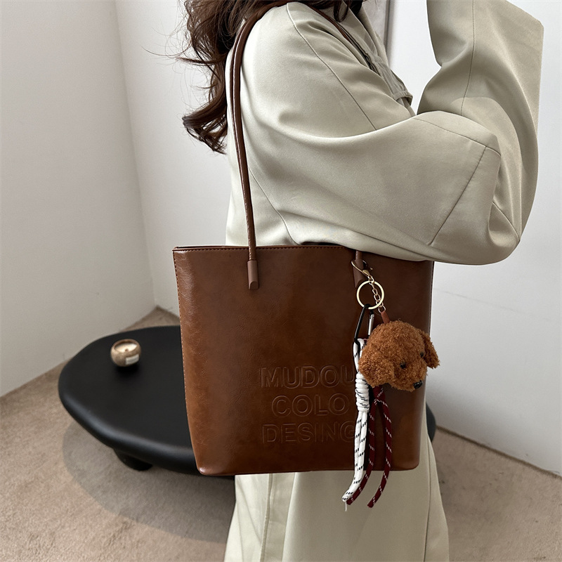 Korean Instagram Tote bag 2024 Winter New style, trendy and high-end underarm bag, large capacity, fashionable and versatile shoulder bag Specification drawing