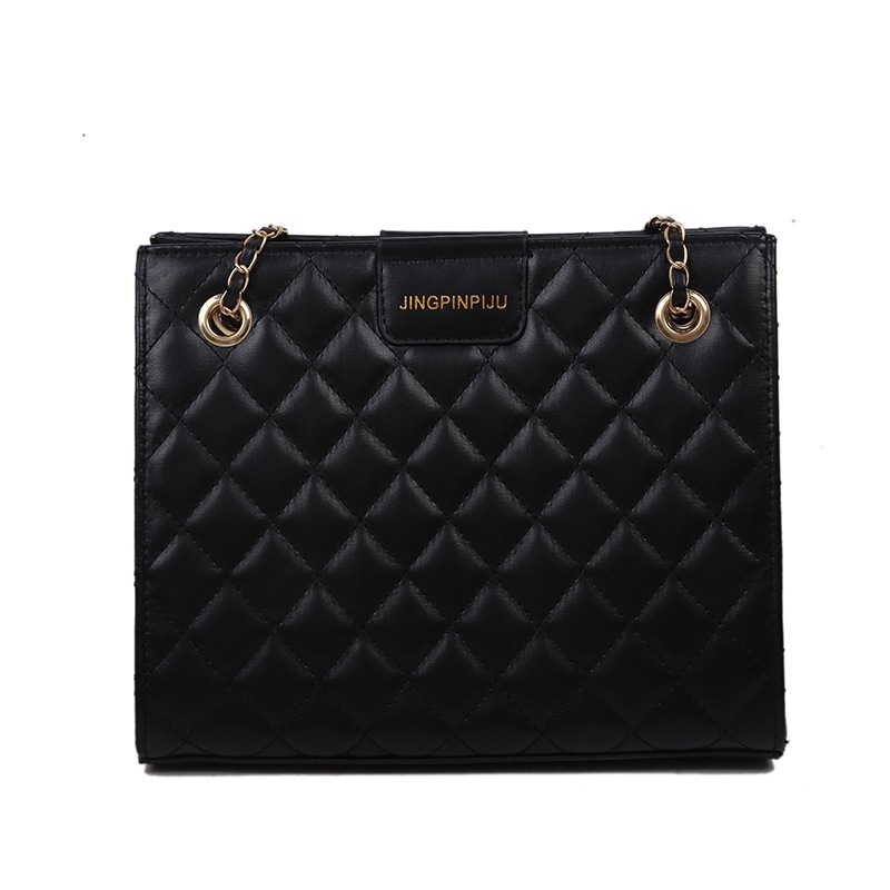 The autumn and winter trendy diamond-shaped chain small bag, the 2022 new stylish large-capacity single-shoulder crossbody bag of Xiaoxiangfeng Item Picture
