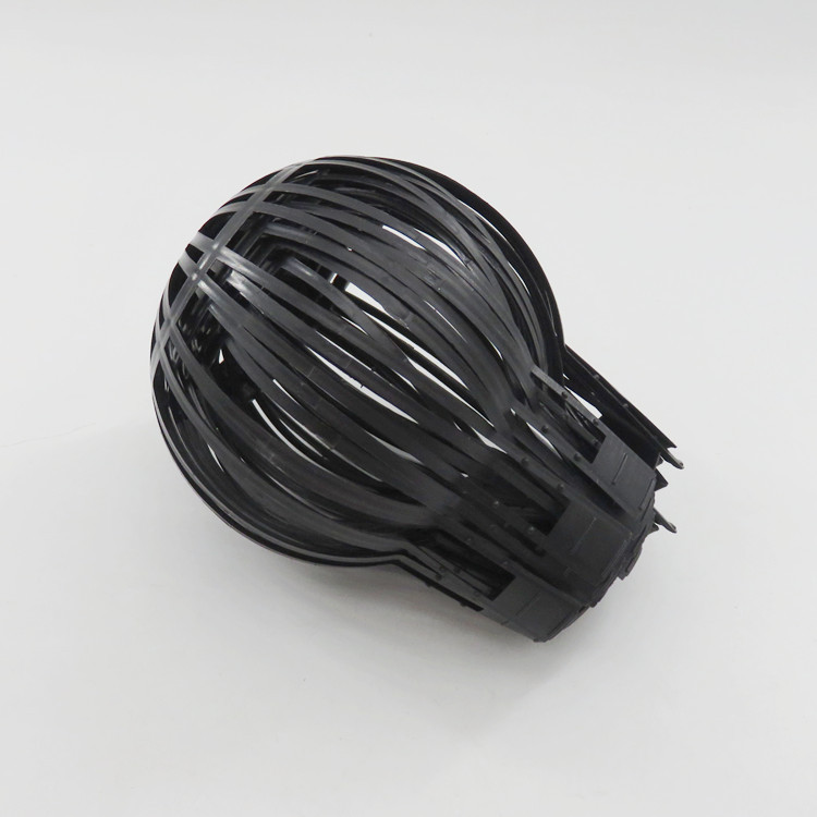 Plastic black rooftop floor drain drainage outlet anti-clogging circular mesh cover, balcony outdoor rainwater, eaves drainage ditch protection cover Application Scenario