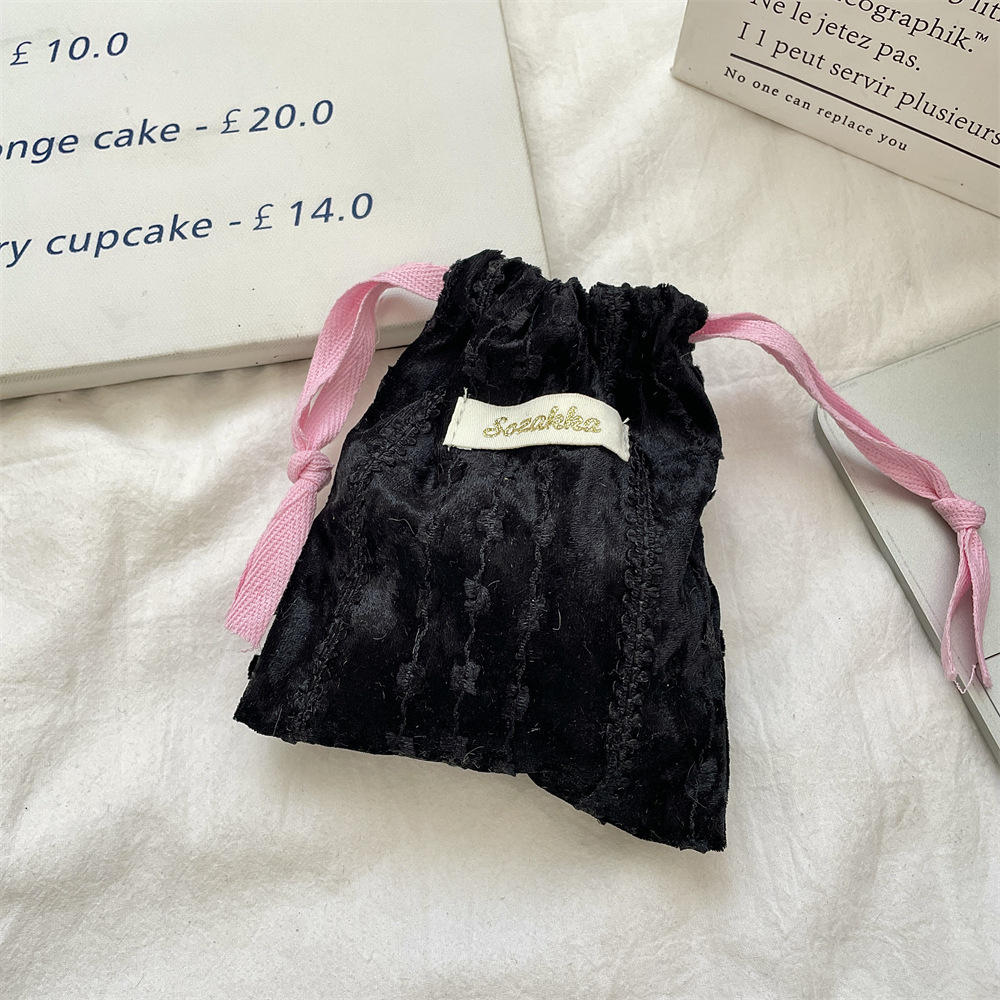 410112 Velvet surface drawstring opening storage bag, sanitary napkin bag opening, red coin purse, earphone storage bag full figure