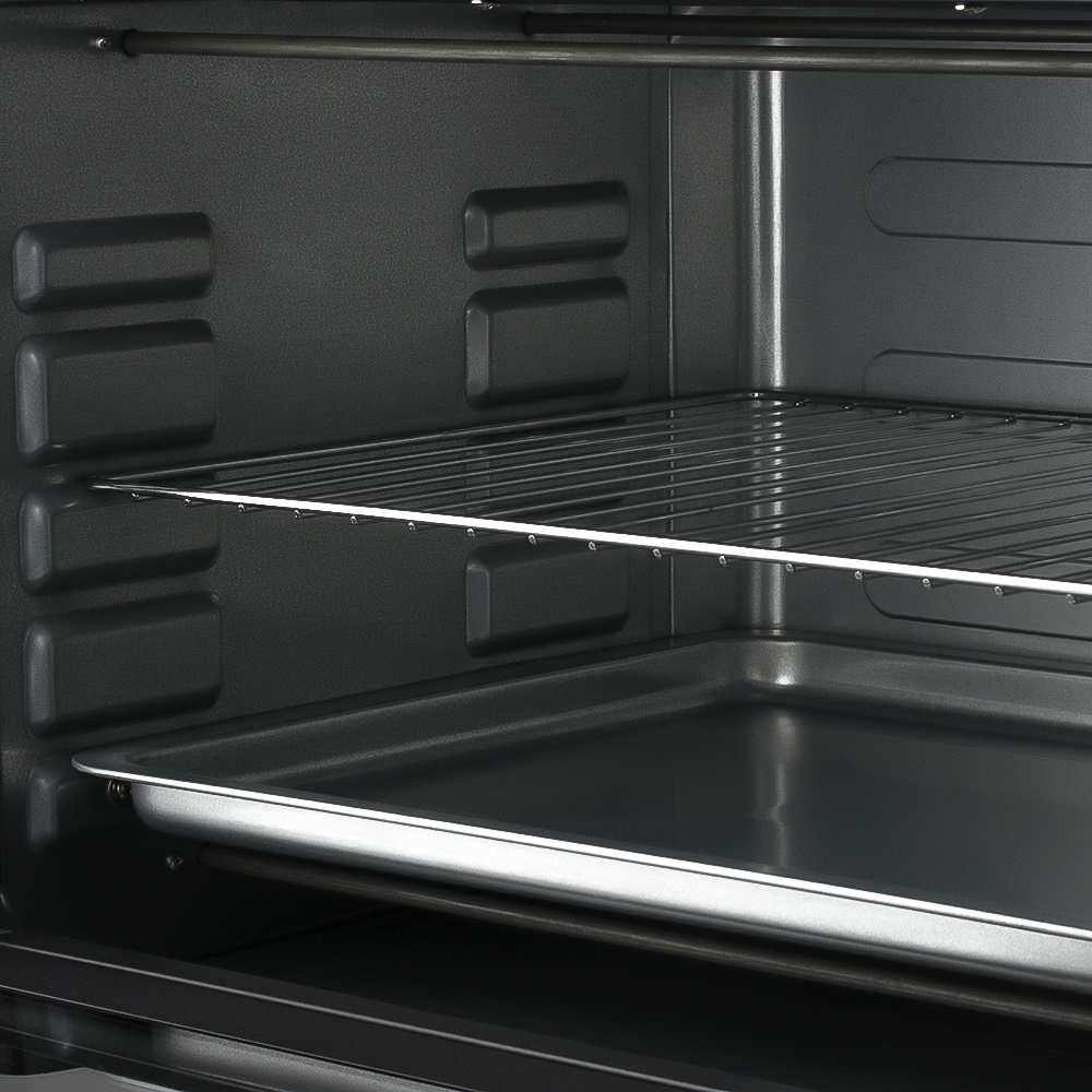 RAF European standard cross-border two-in-one multi-functional electric oven, household kitchen appliance, baking cake, stir-frying, 55L Application Scenario