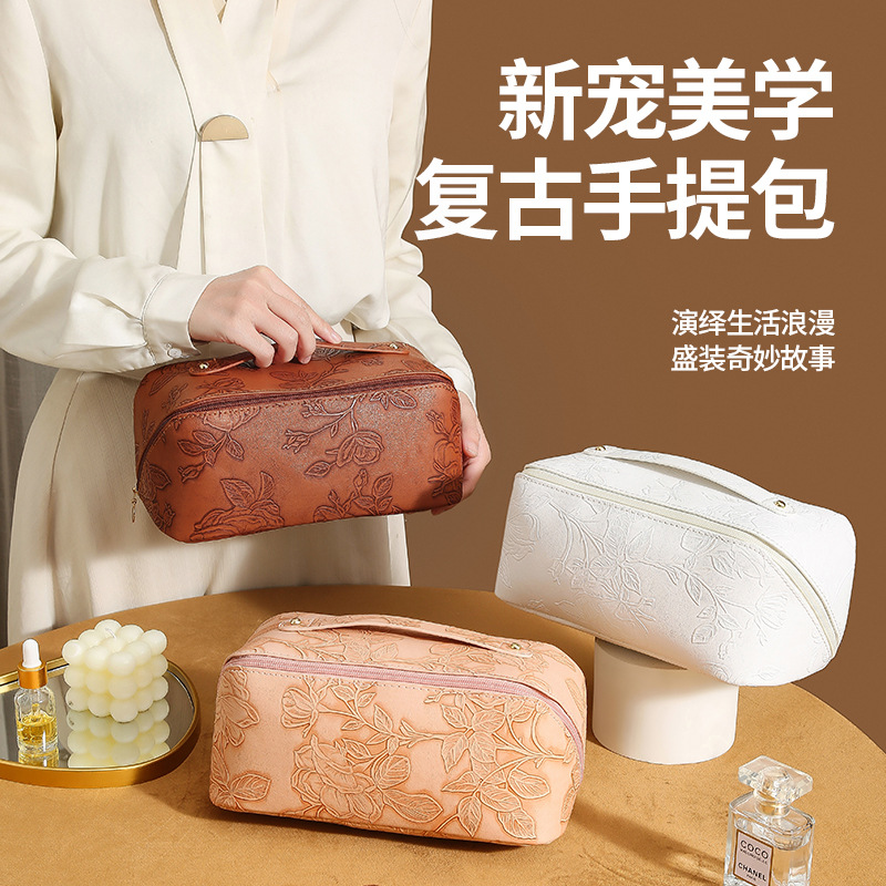 Runhui Retro Pillow Makeup Bag PU waterproof Storage Bag Wholesale Makeup Bag Large Capacity High-end Feel full figure