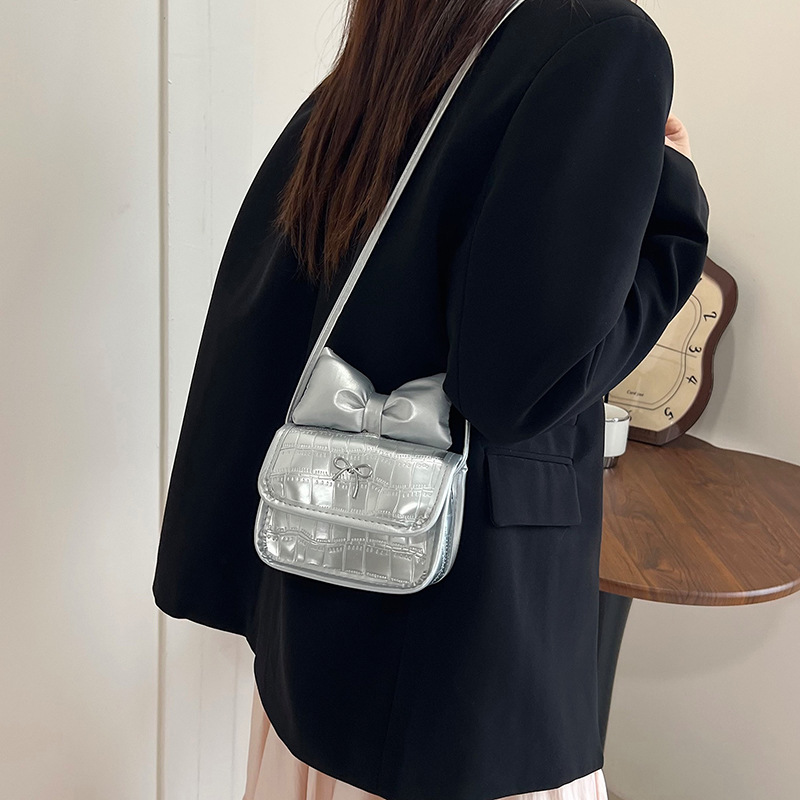 Little Bag 2025 Spring New Mini square bag, high-end crossbody bag, cute girl bow single-shoulder bag details Picture