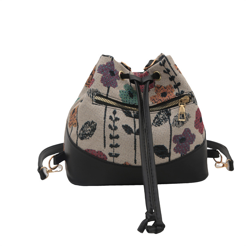 The 2024 new stylish autumn, individualistic, casual and trendy single-shoulder, crossbody, simple and trendy bucket bag for women Item Picture