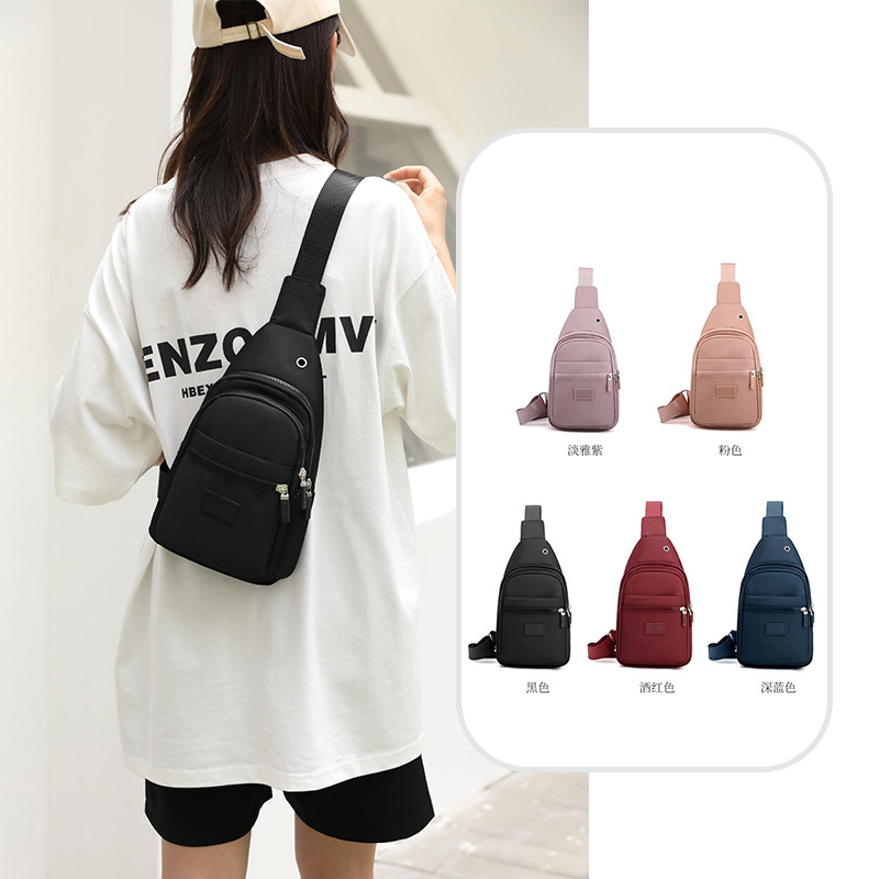 New cross-border travel fashion chest bag for women, Oxford fabric waterproof travel crossbody bag, lightweight and large-capacity chest bag full figure