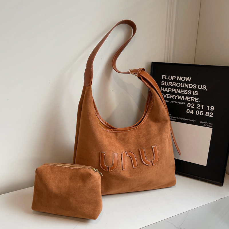 Cross-border casual retro large-capacity bag for women 2024 new autumn and winter, high-end single-shoulder crossbody bag tote bag full figure