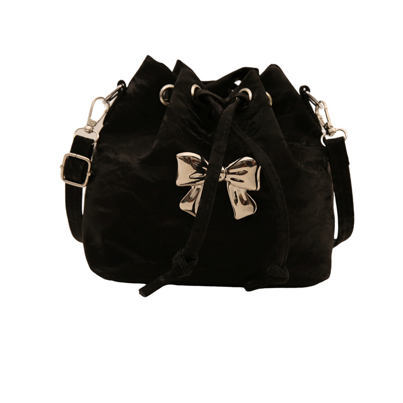 Drawstring fashion bow single-shoulder crossbody bag 2024 autumn/Winter new versatile ins casual bag bucket bag for women Item Picture