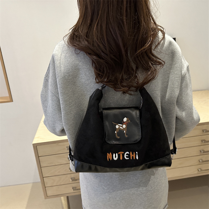 2024 New versatile crossbody backpack, cute cartoon single-shoulder women's bag, large underarm bag, frosted hand-held women's bag Specification drawing