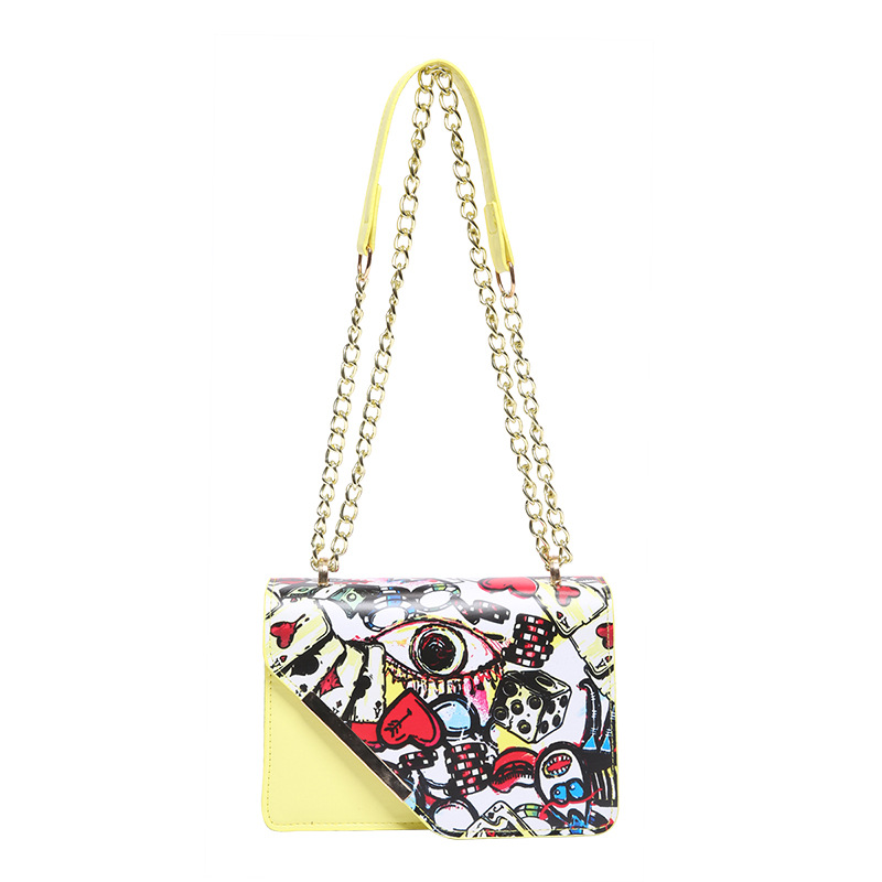 2024 New style fashionable and simple graffiti print single-shoulder small square bag, niche design Korean version chain crossbody single-shoulder bag Item Picture