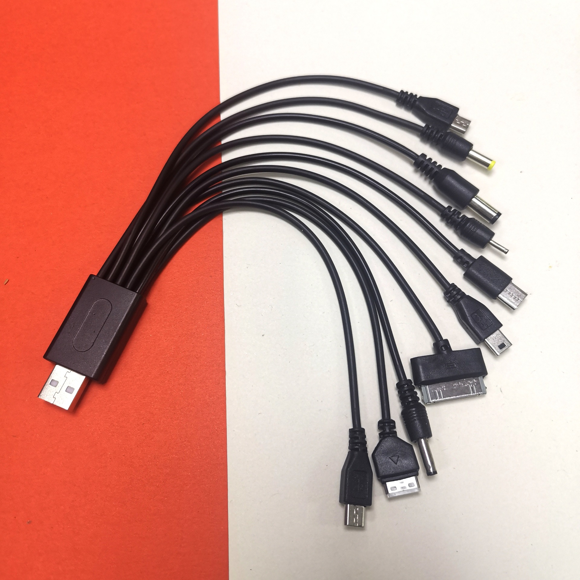 Black one-and-ten data cables, mobile phone USB 10-in-1, camping lamp power bank, ten-in-one charging cable Application Scenario
