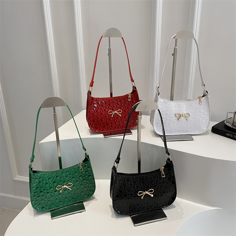 Underarm bag for women, Spring 2025 new style, high-end and stylish single-shoulder bag, commuting fashion, bow crossbody bag Application Scenario