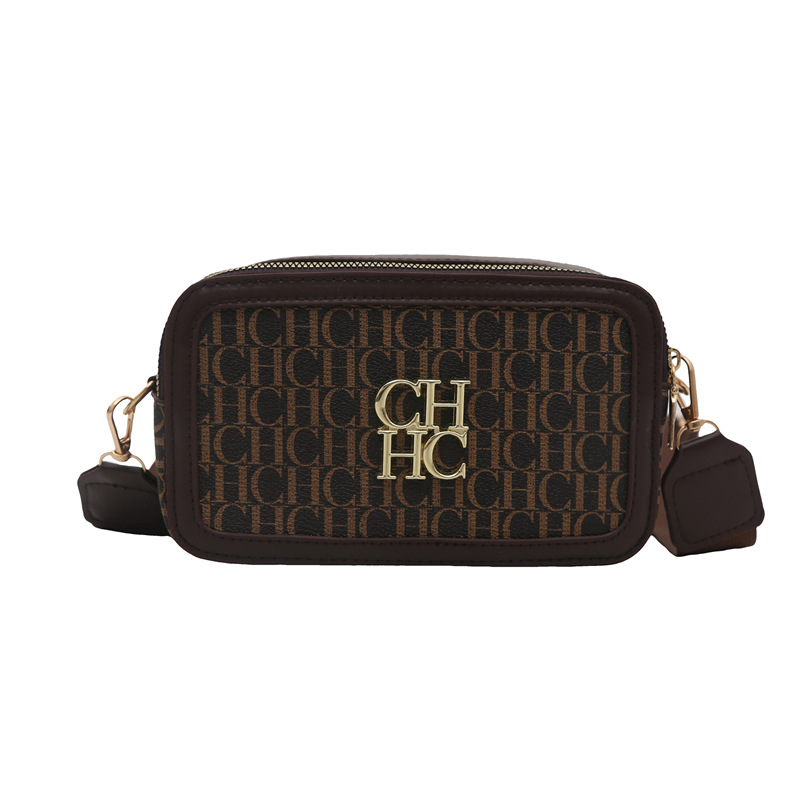 New 2025 Spring Fashion trend letter print small square bag, unique color contrast wide shoulder strap women's crossbody bag Item Picture