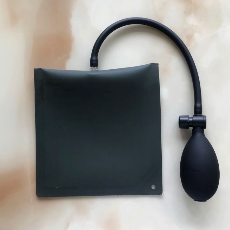 Aluminum alloy air cushion for door and window installation, quick positioning, metal door and window airbag air cushion, adjustable level, thickened tool Specification drawing