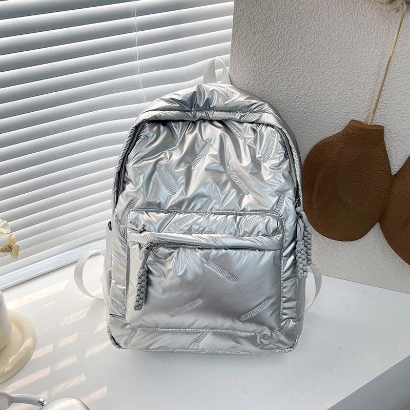 This high-capacity cotton-padded jacket bag is a new spring 2025 backpack that is fashionable and versatile for students, suitable for commuting full figure
